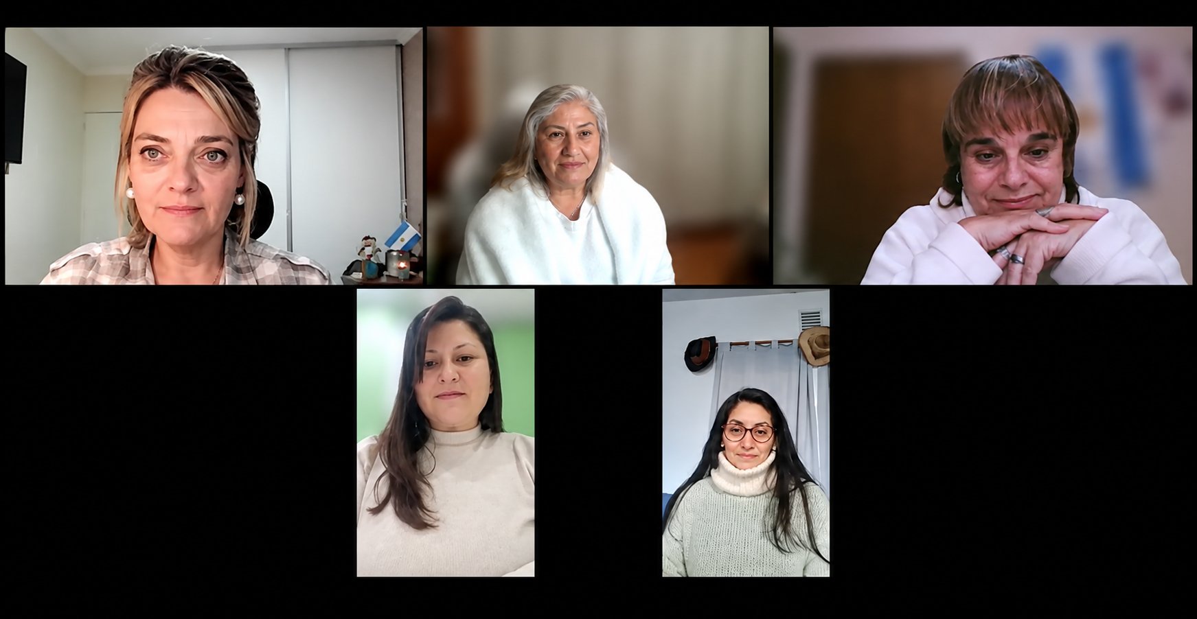 Los Ángeles de Marcela en un encuentro por Zoom
